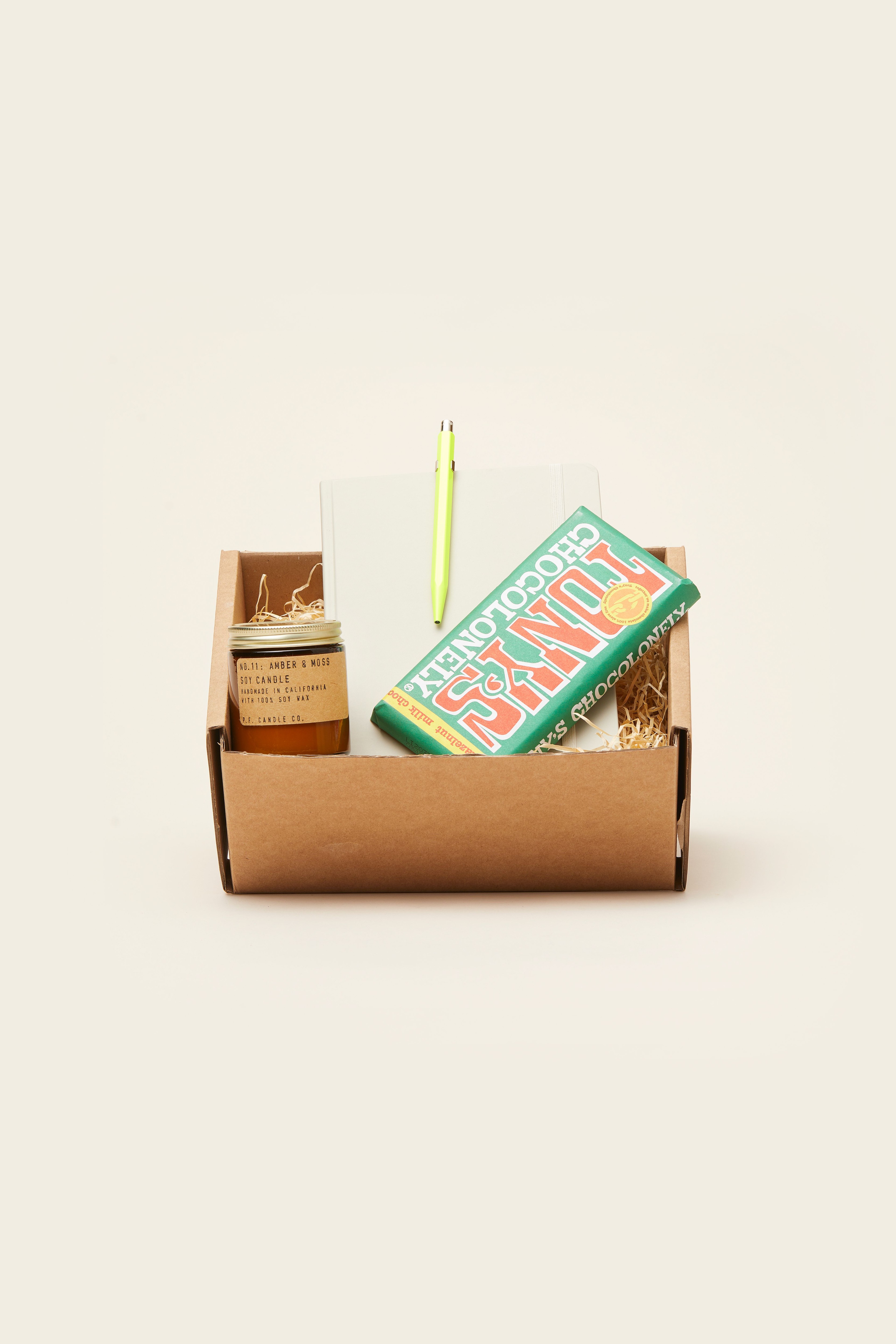 Holiday seasons - The best corporate holiday gifts for clients, partners or employees