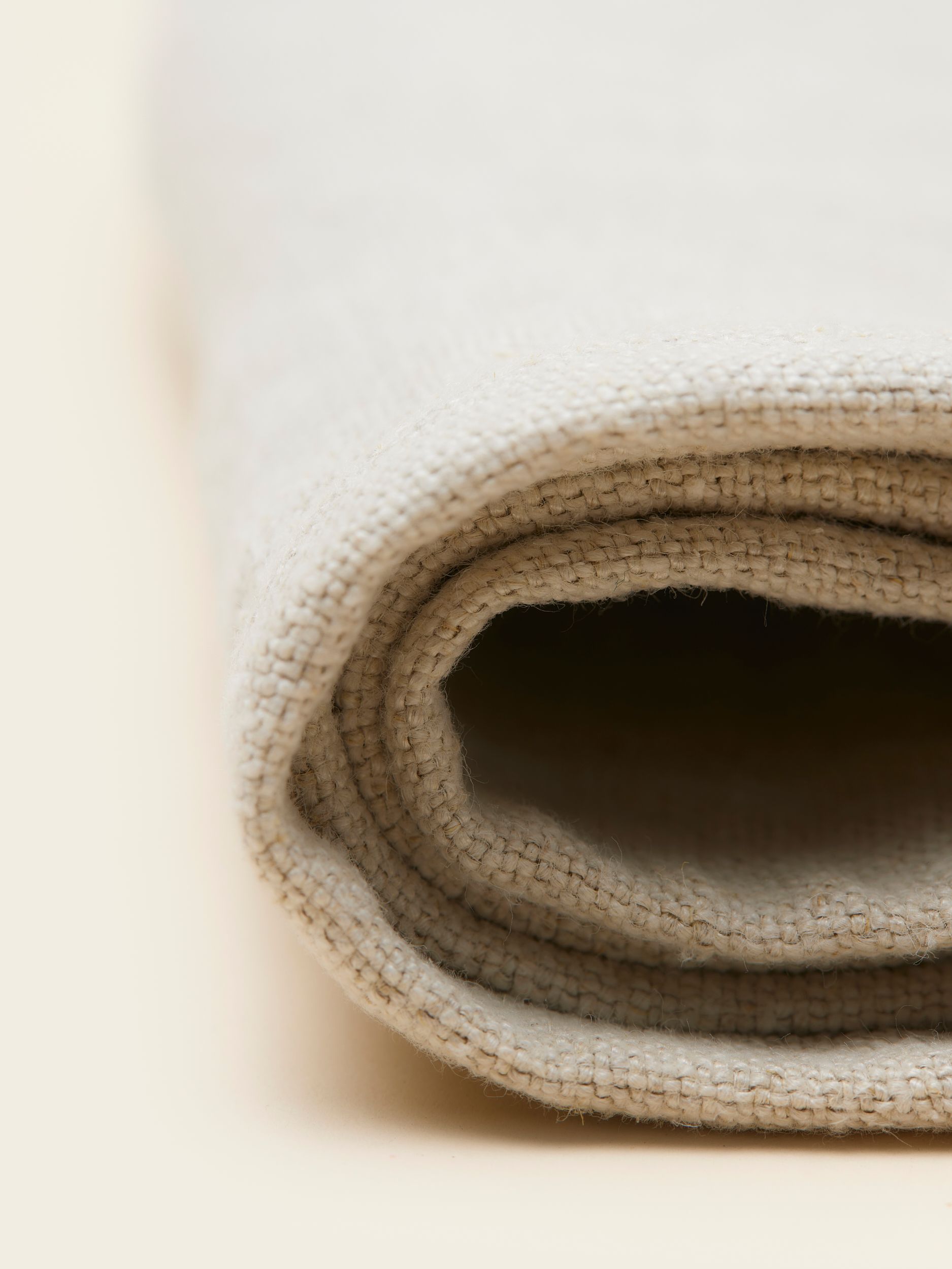 MERCHERY_23_Heavy_linen_napkin_details_1_b42d52bc5d.jpg