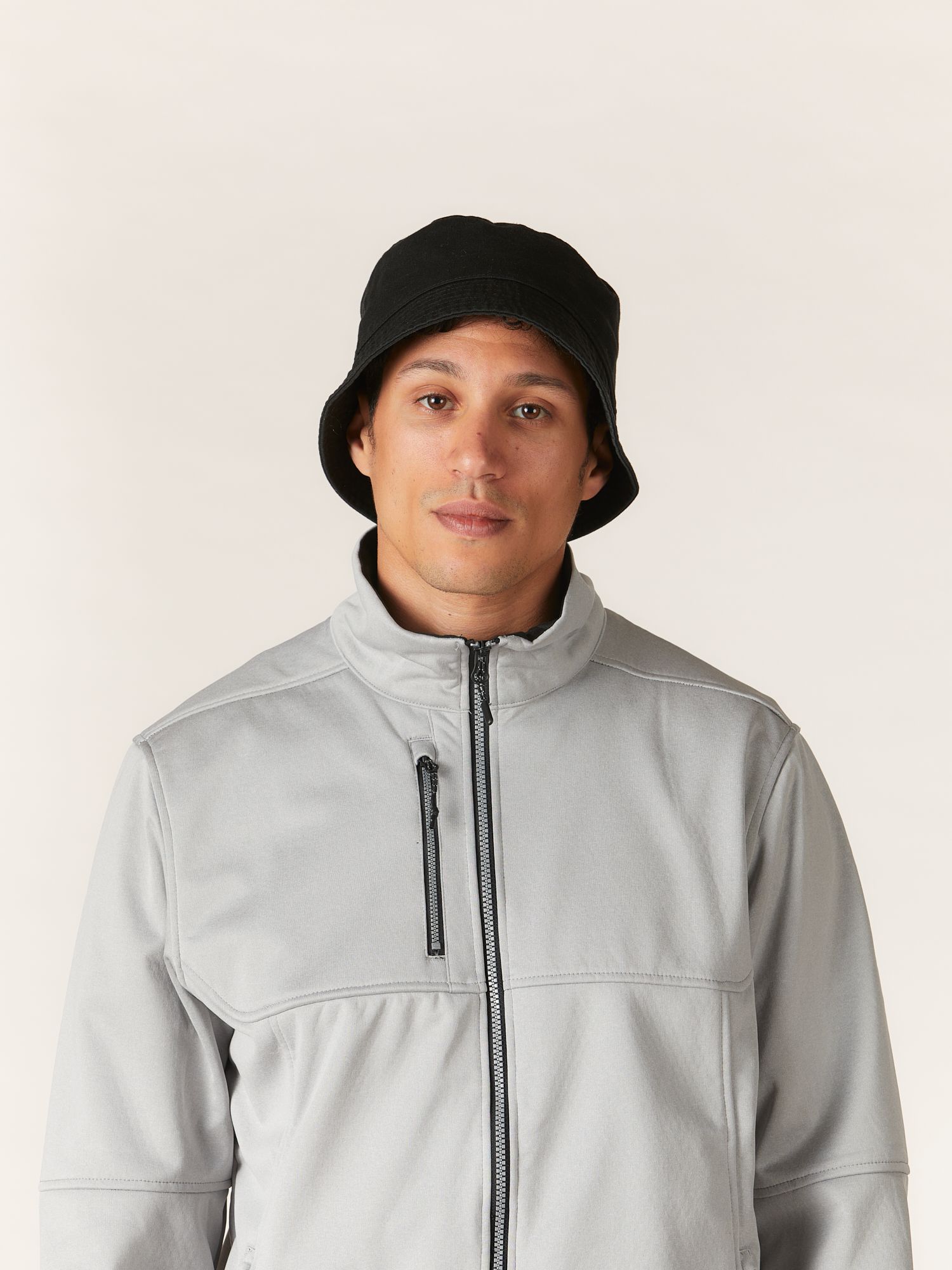 MERCHERY_Bucket_hat_black_front_d468191ab3.jpg