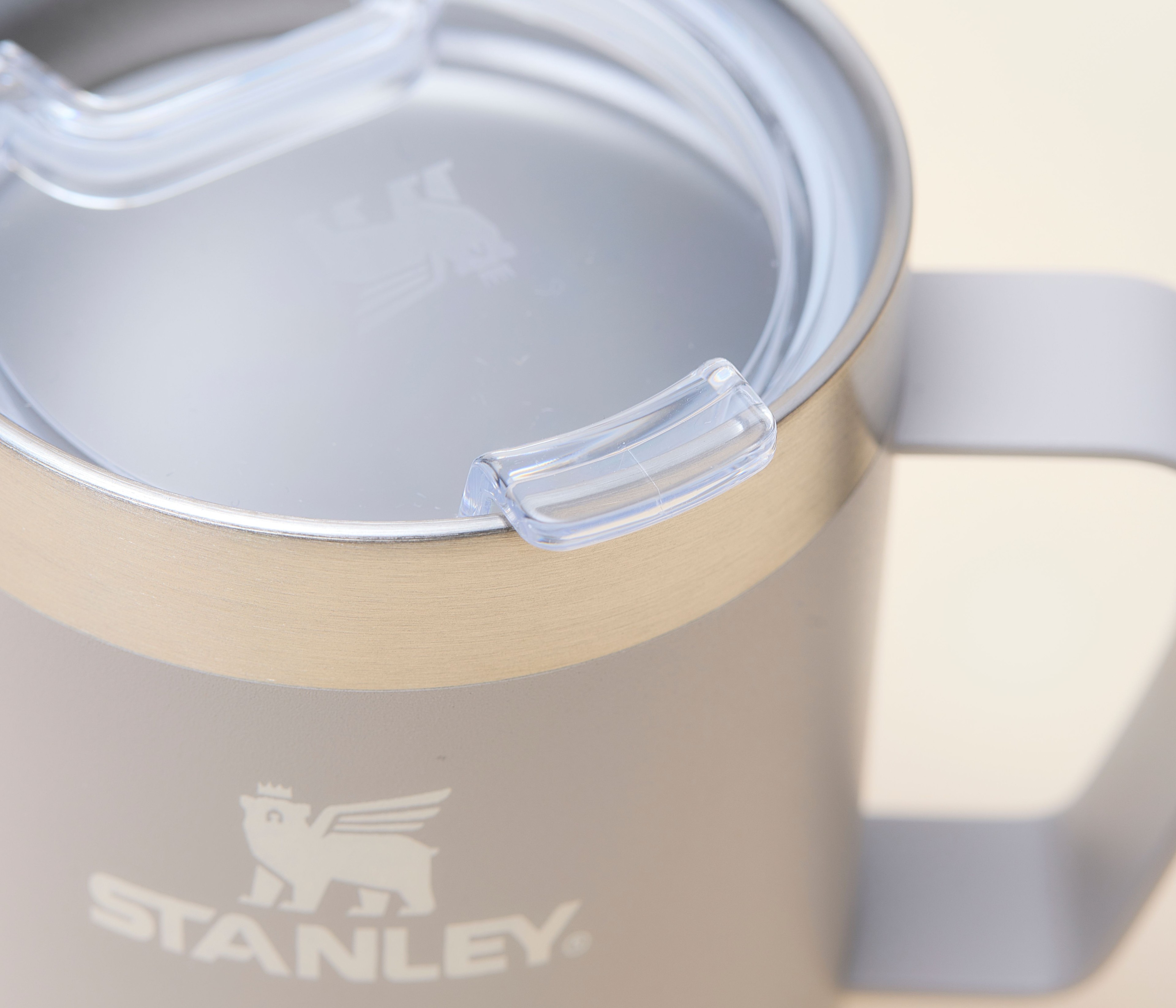 Stanley_camp_mug_MERCHERY_2026_JANUARY_35279_bd1d70b562.jpg