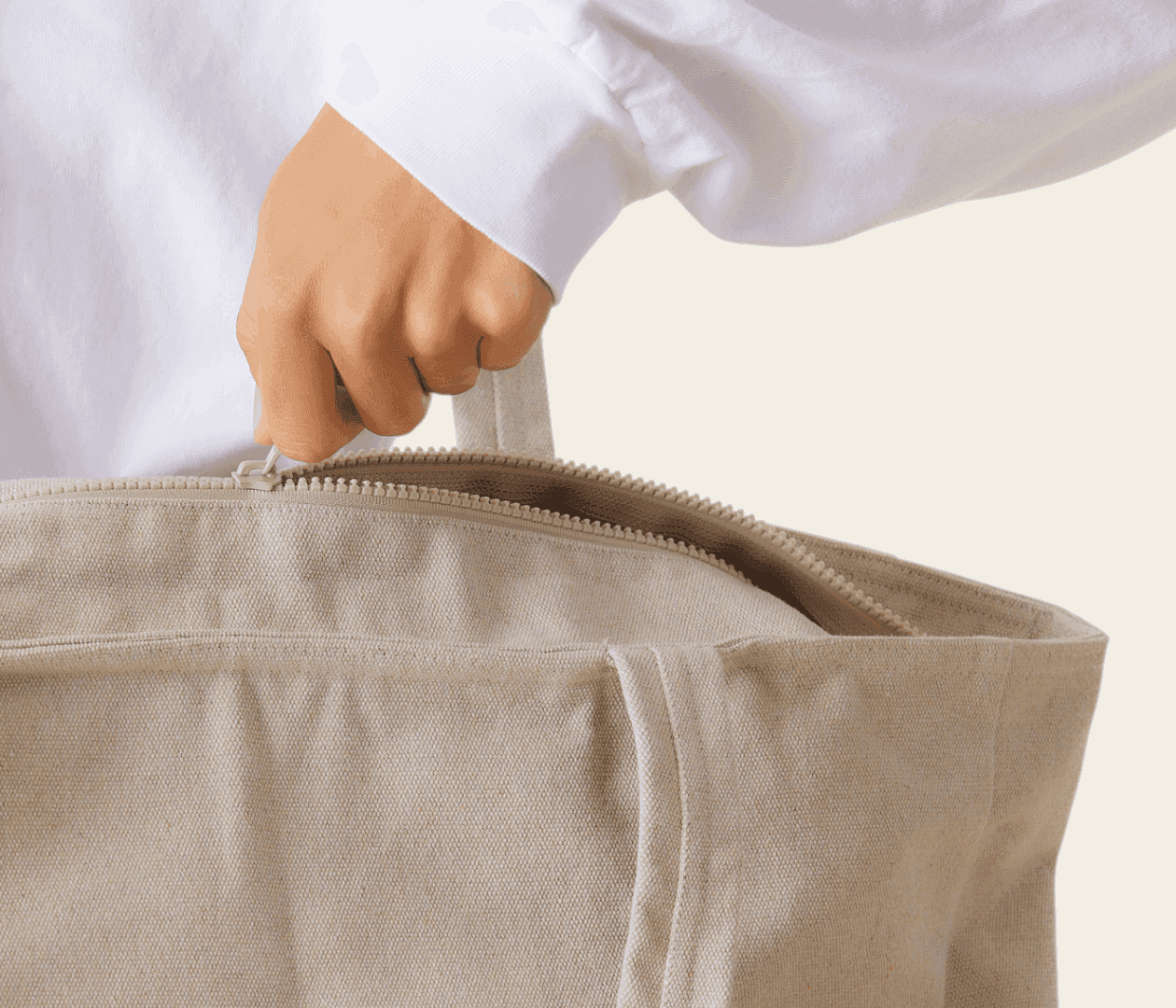Weekend_tote_Oatmeal_MERCHERY_MAY_2431293_copie_1_be2069edda.png
