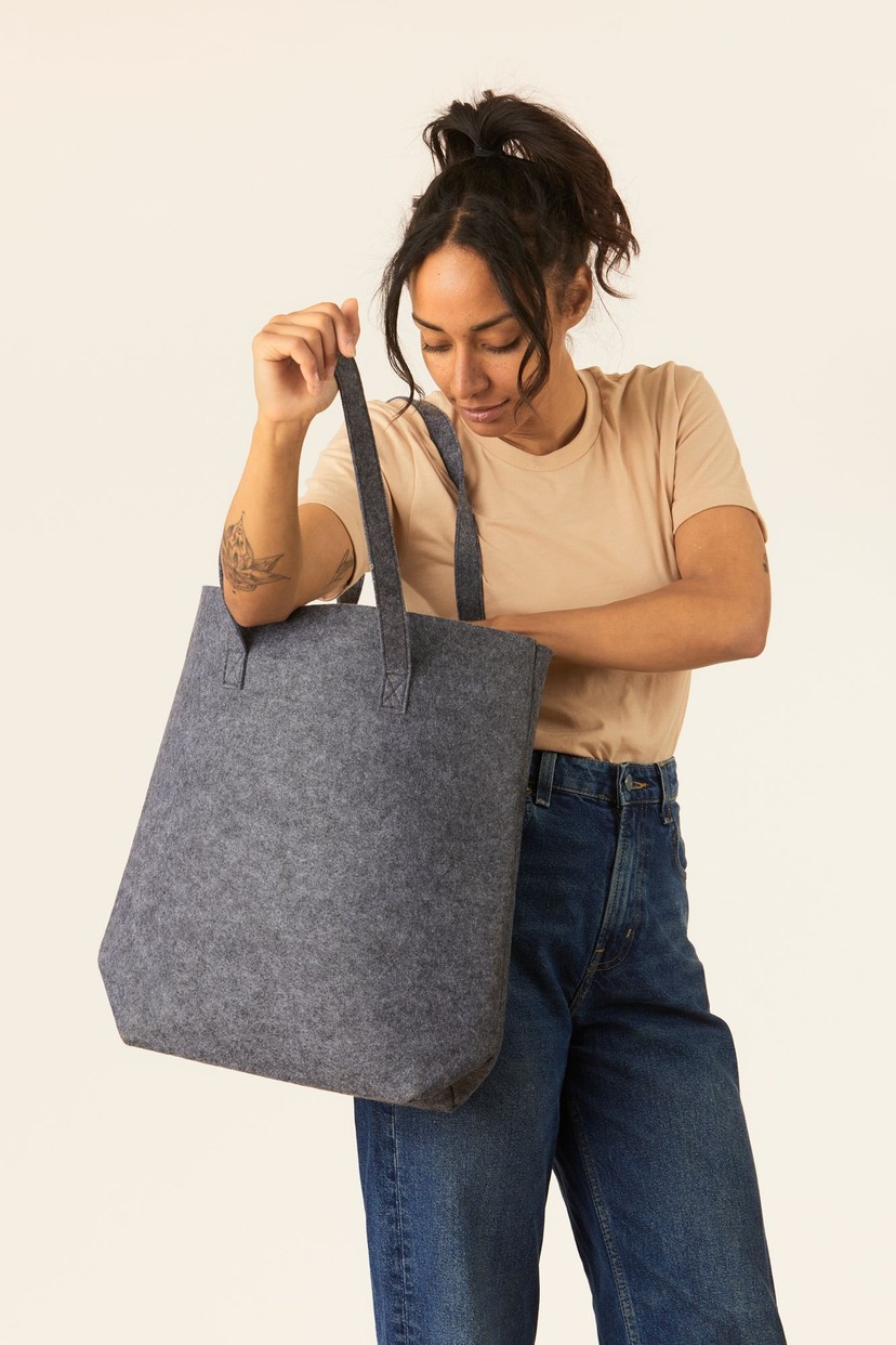 Felt tote
