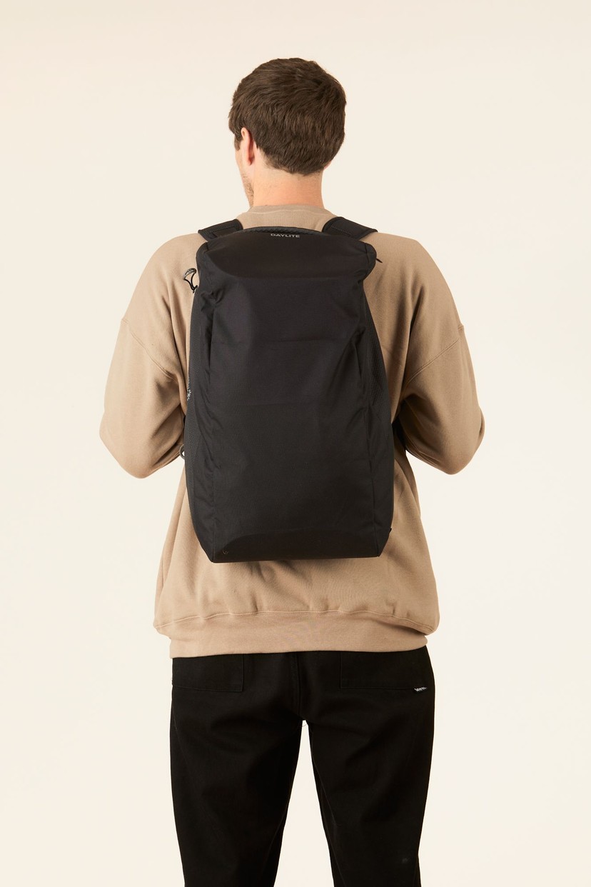 Osprey duffel bag