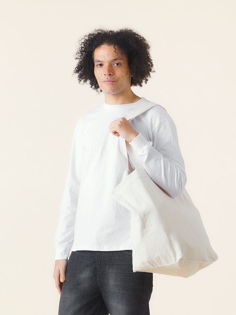 Oversized tote