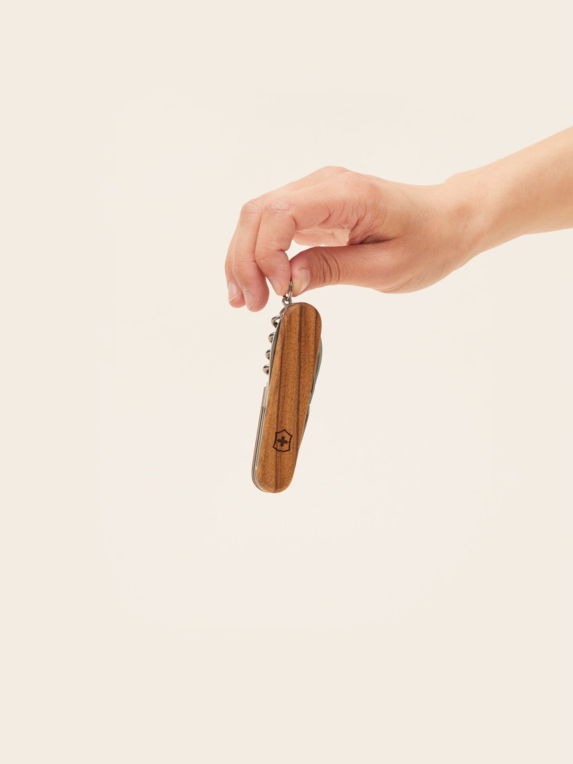 Wood pocket knife